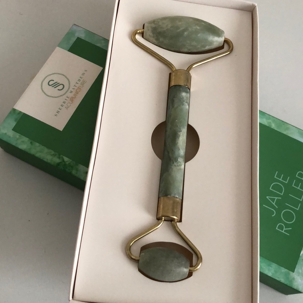 Jade Roller